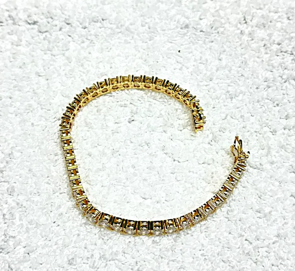 Gold river bracelet with rhinestones